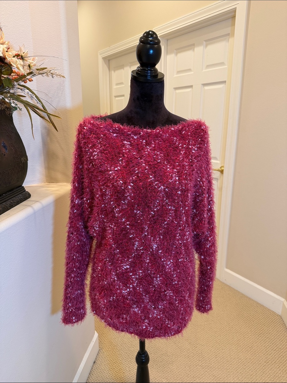 Maurice Fuzzy Sweater Size M